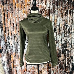 The North Face Pullover